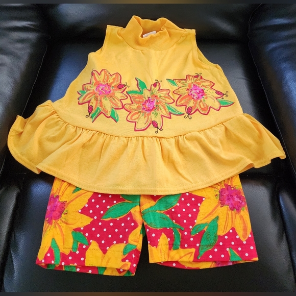 Girl's matching shorts outfit - Picture 1 of 5